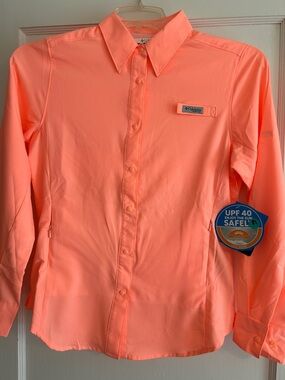 Columbia NWT women’s Tamiami short.